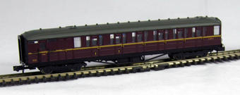 Gresley composite brake coach in BR maroon livery