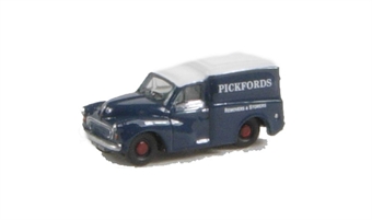 Morris 1000 Van in "Pickfords" blue