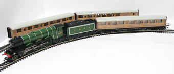 "Flying Scotsman" complete trainset, with 3 coaches