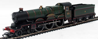 Castle Class 4-6-0 "Wellington" 5075 in GWR Green