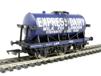 6 wheel milk tanker "LMS Express dairies"