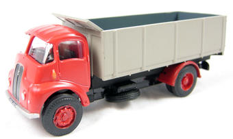 Thorneycroft high sided in red & grey