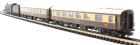 Castle Pullman digital train set with GWR 'Castle' class 4-6-0 5080 with DCC sound, two pullman coaches and DCC controller