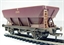 46 tonne HEA hopper wagon in EWS livery 361859 (weathered)