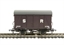 12 ton Southern planked ventilated van in SR brown - 48329