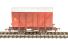 12-ton banana van in BR red - B881722 - weathered