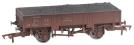 Grampus engineers open wagon in BR bauxite - DB990644 - weathered