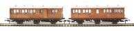 Pack of 4 coaches (4BT, 4T, 6CL, 6BT) in GNR lined teak - with working lighting
