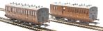Pack of 4 coaches (6BT, 6CL, 6T, 6BT) in LNER pre-war brown - with working lighting