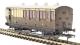 4 wheel brake 3rd 203 in GWR chocolate and cream - with working lighting