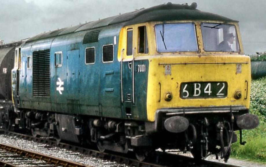 Class 35 'Hymek'