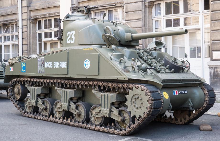 Sherman III / M4A2