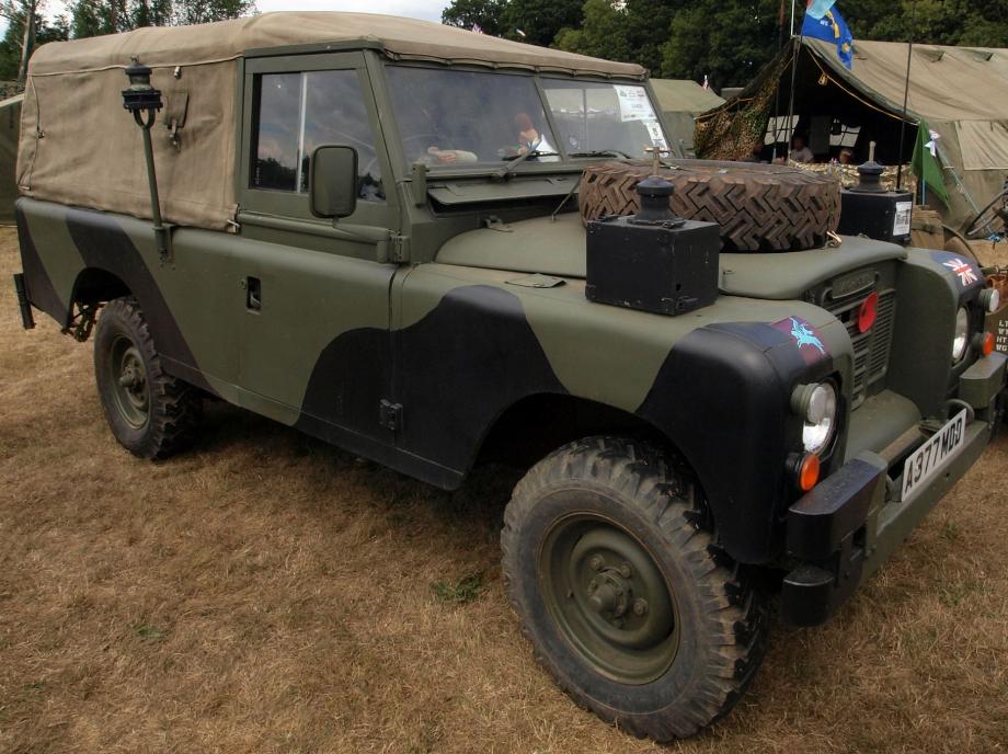 Land Rover Series III (Military) Profile and Models - Hattons Model ...