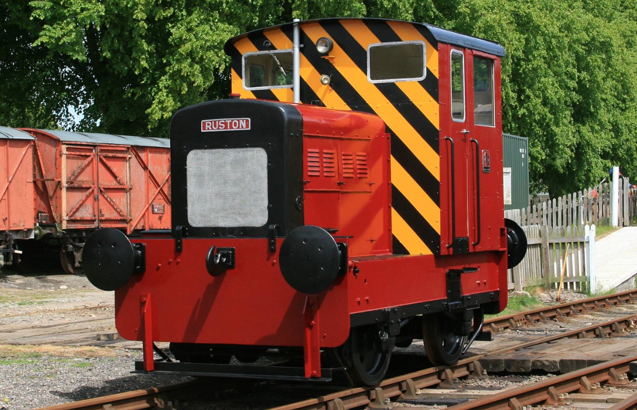 4wDM Ruston 48DS shunter