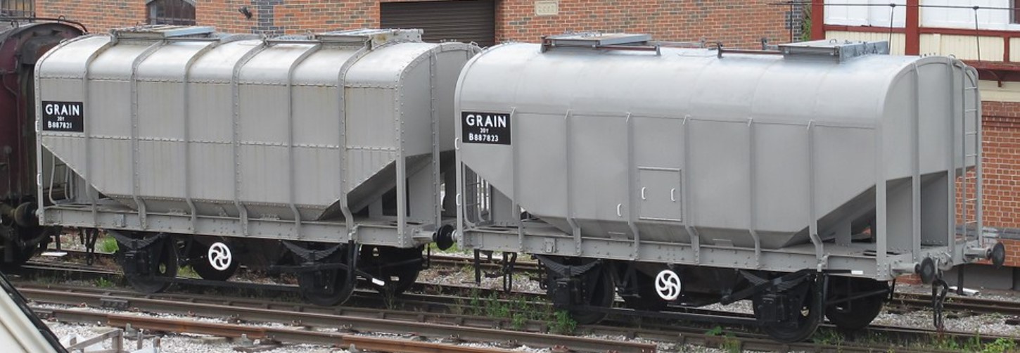 20/ 21 ton grain hopper
