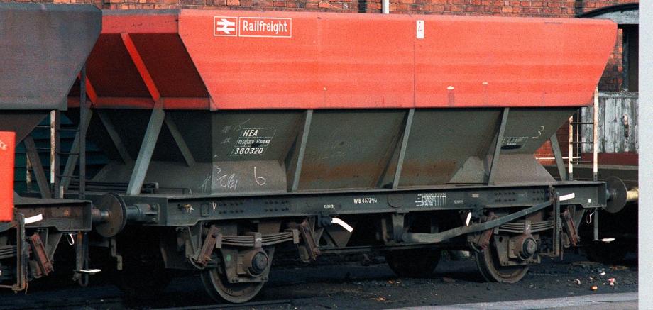 HEA/HBA coal hopper