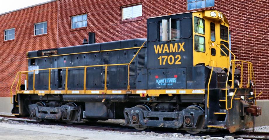 SW1000 EMD switcher - Hattons