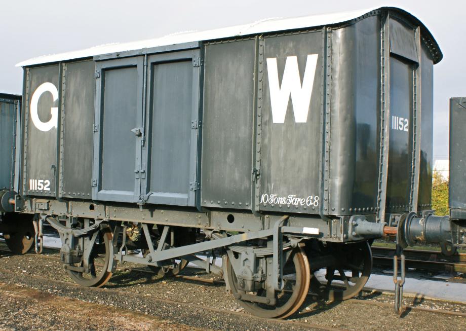 10 ton van 'Iron Mink' GWR