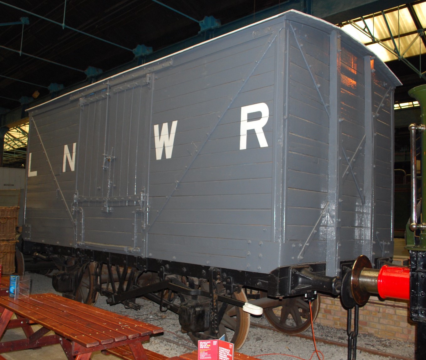 10 ton covered van LNWR