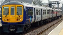 319370 at Huyton in April 2018. ©Superalbs