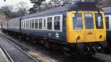 BX37S at Buxton. Date unknown. ©Phil Richards