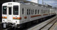 119-5300 at Ina-Kita station on the Iida line in March 2008. ©Mutimaro