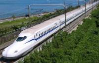 J2 set between Hamamatsu and Toyohashi on the Tokaido Shinkansen in September 2021. ©Maeda Akihiko