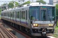 Set HE425 at Asaka station in July 2017. ©Maeda Akihiko