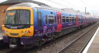 365529 at Finsbury Park in November 2007. ©Hugh Llewelyn