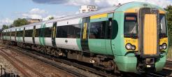 377150 at Norwood Junction in September 2015. ©Hugh Llewelyn