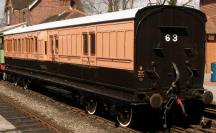 1520 at Sheffield Park on the Bluebell Railway in March 2010. ©Alex Morley